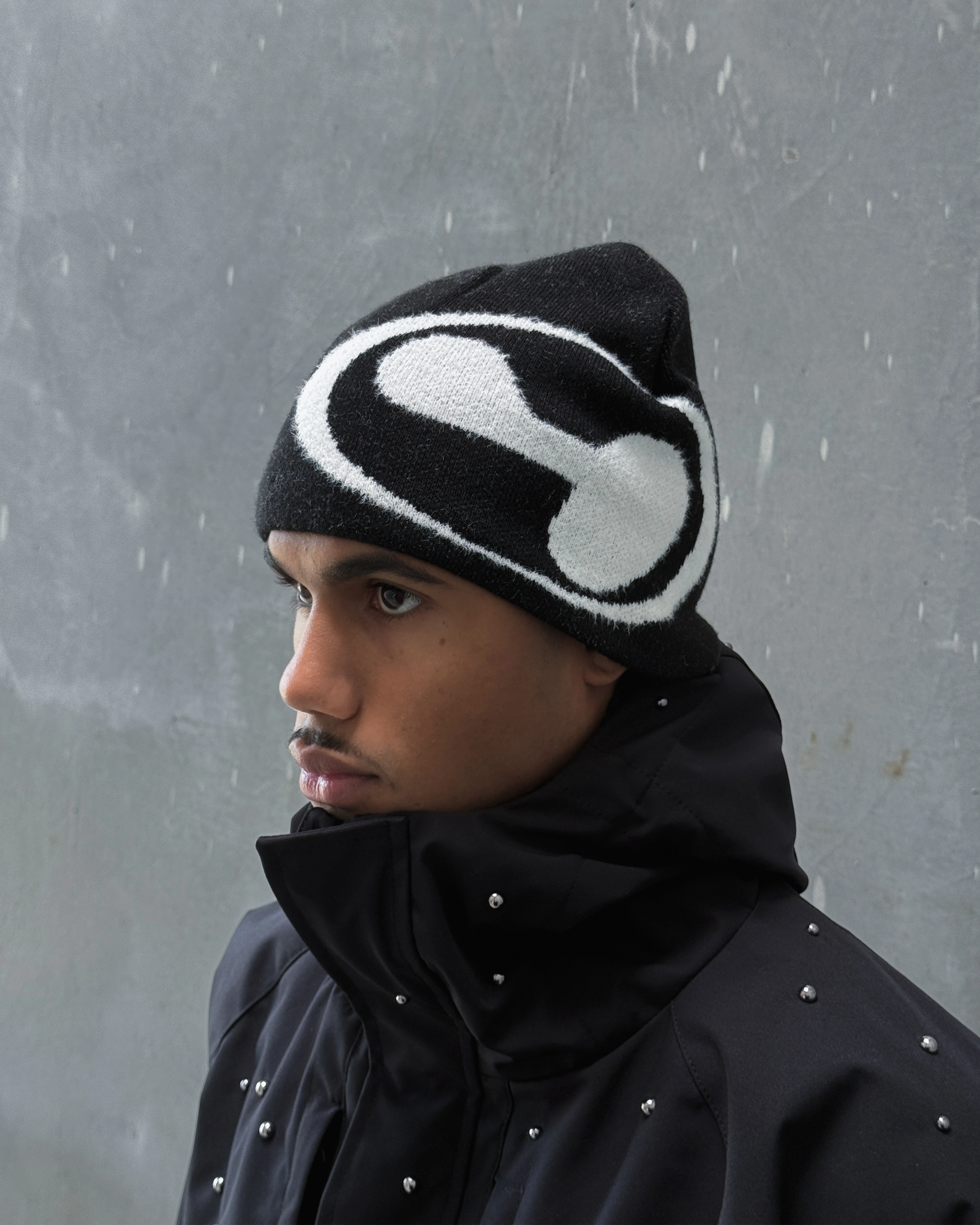 Circle Logo Beanie