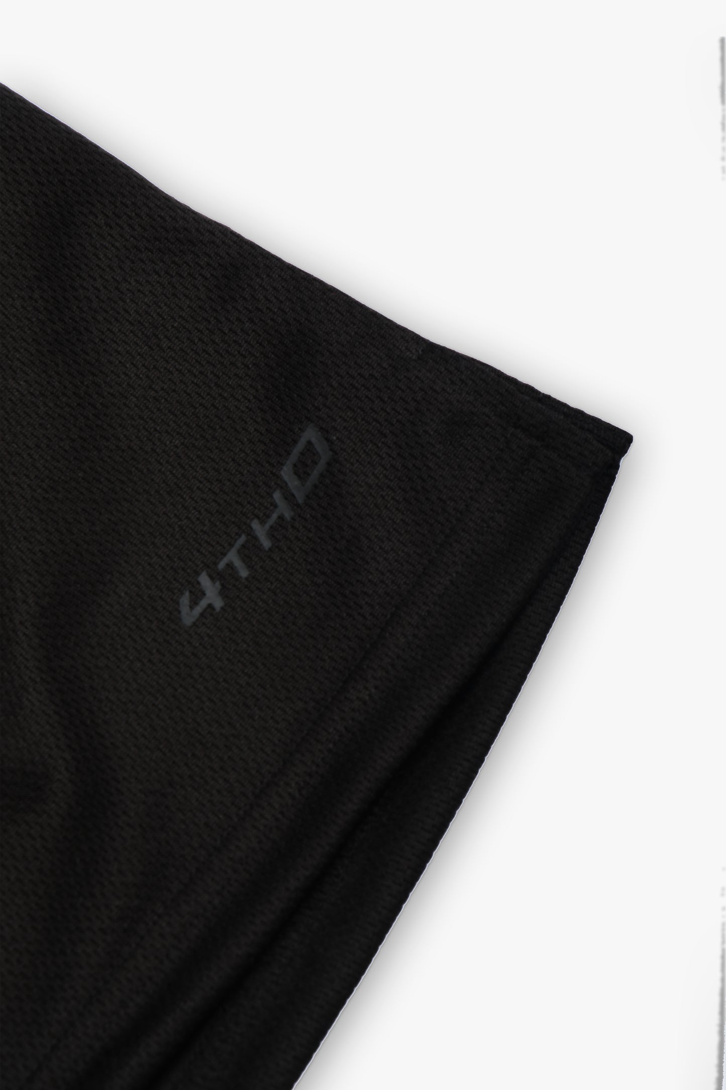 Colors Mesh Short - Black